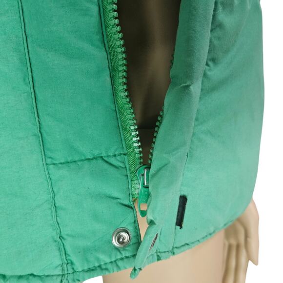 1980s Woolrich Insulated Kelly Green Yellow Goose Down Puffer Vest Size Medium - Picture 9 of 12